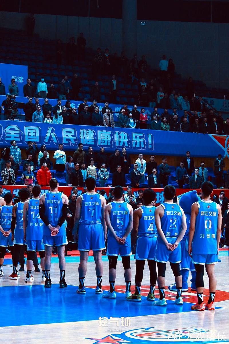 福建男篮分享赛事预告:球队明晚将首战新疆男篮 福建男篮分享赛事预告:球队明晚将首战新疆男篮